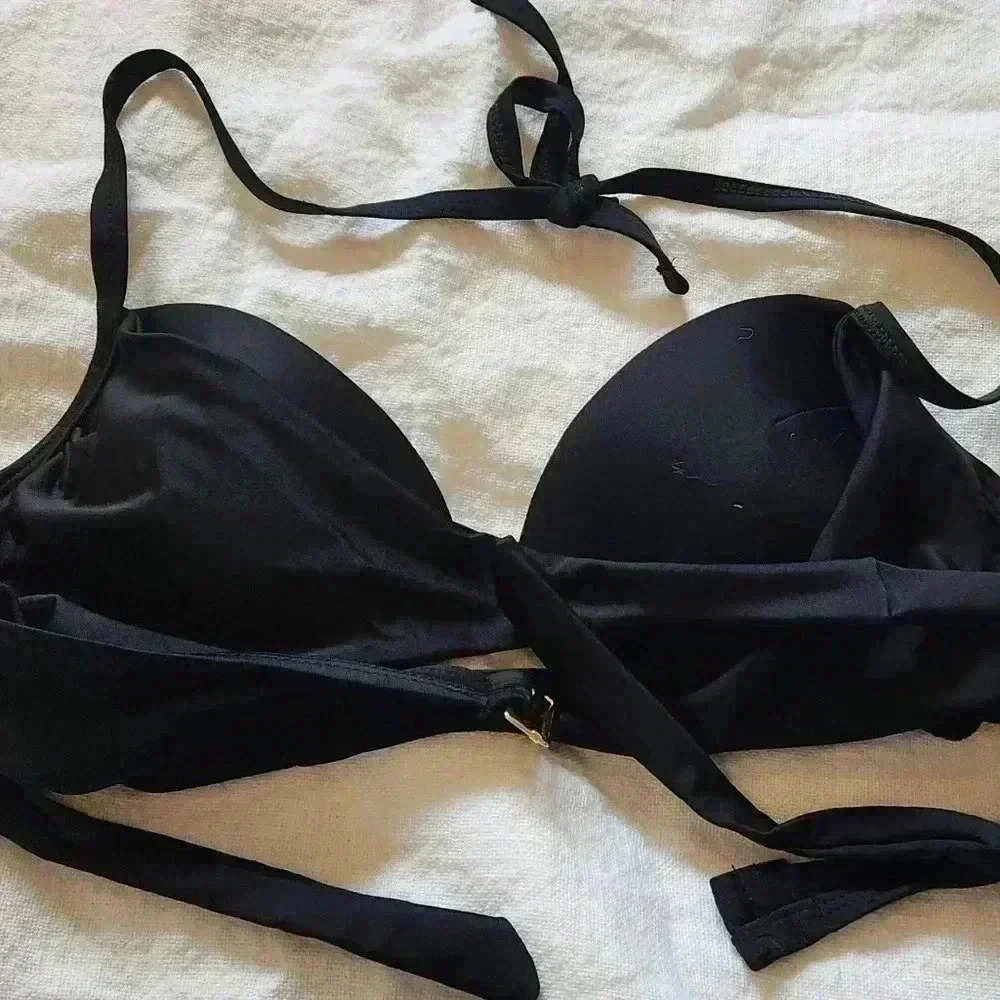 Marina west black bikini top - Picture 2 of 4